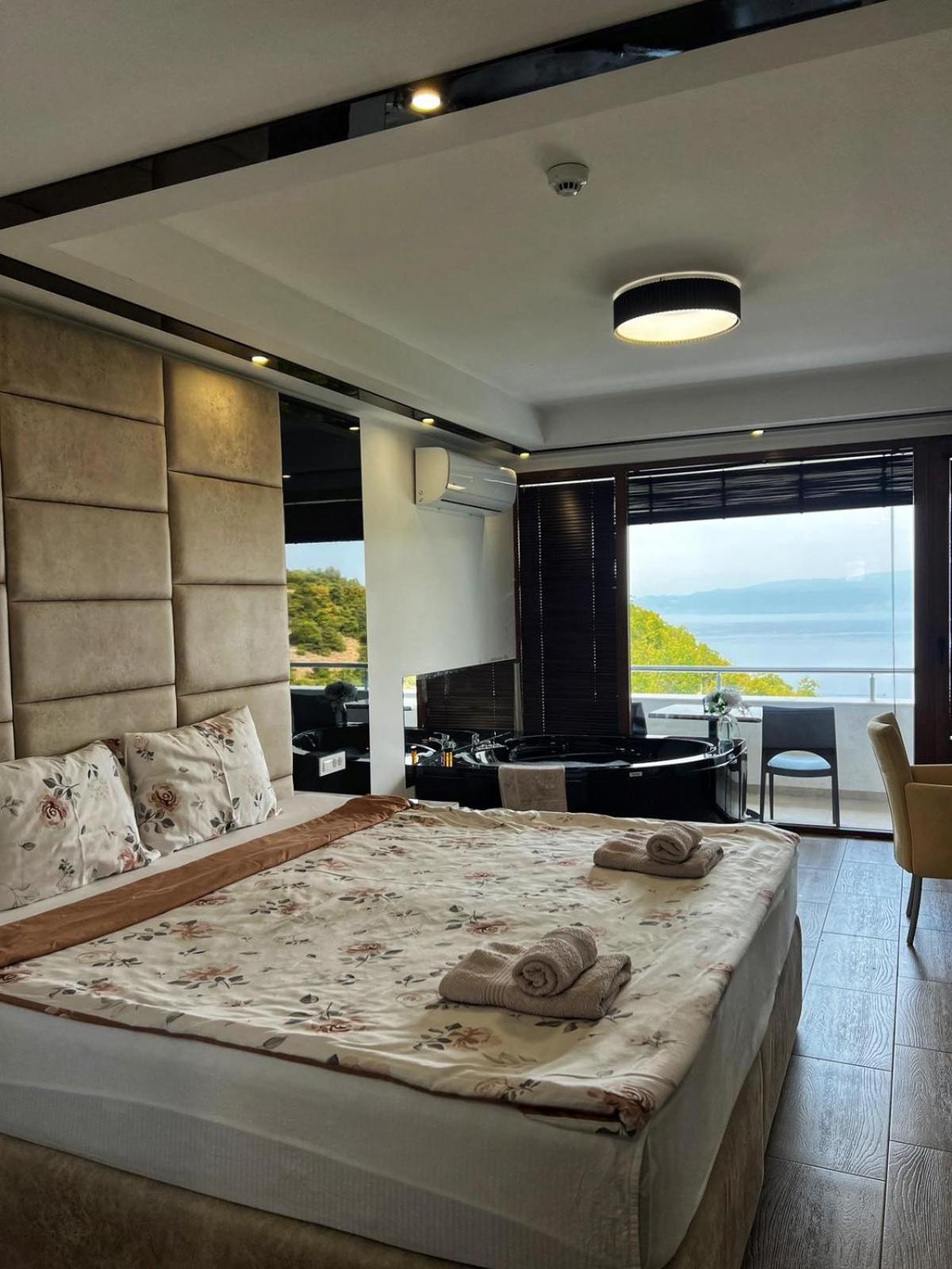 Apartments Bravo Ohri Dış mekan fotoğraf